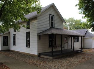 410 S Main St, Burnettsville, IN 47926