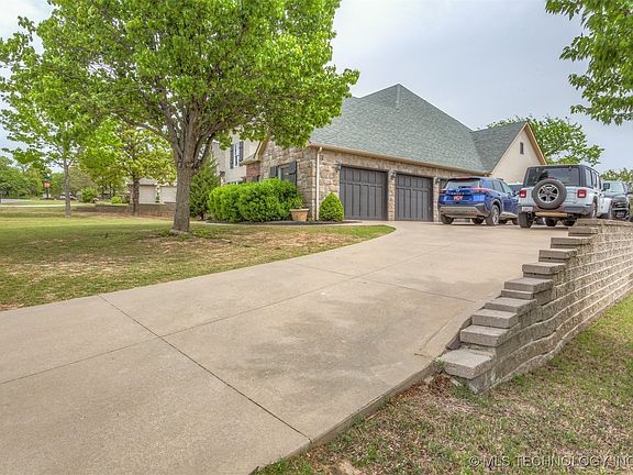 5th image of 461 Cross Timbers Blvd