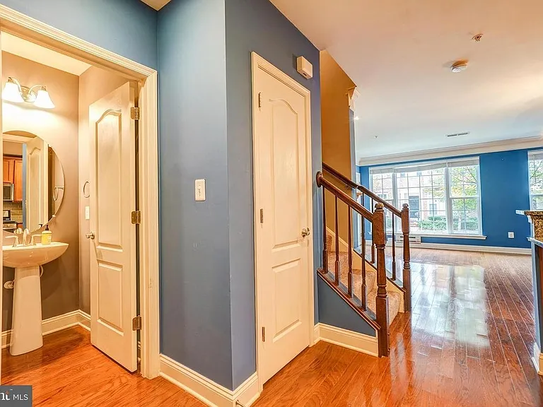 22904 Spicebush Dr #1581 — Photo 4