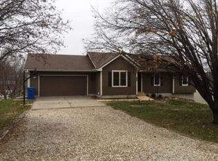 4431 NW 52nd Ter, Topeka, KS 66618