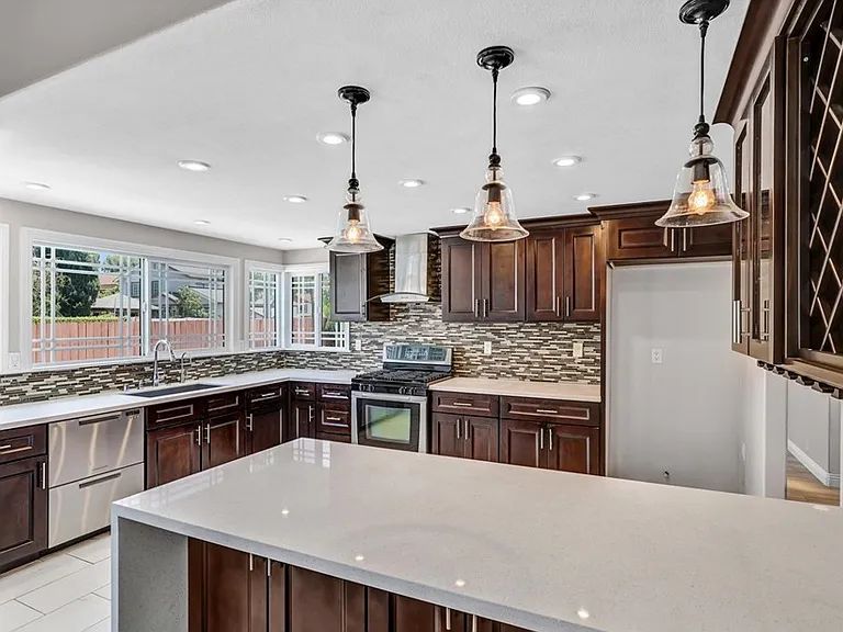 171 S Bayberry Ct — Photo 9