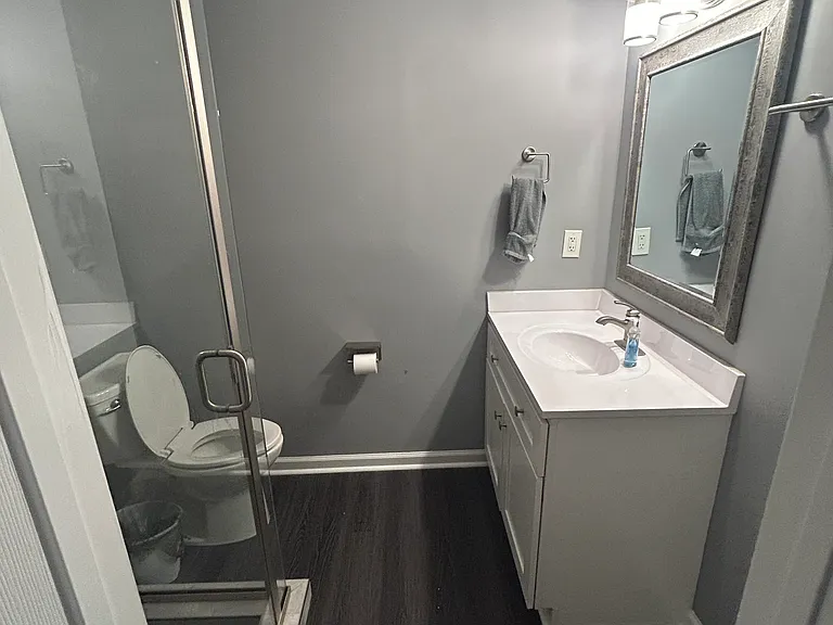 1114 Schaub Dr #H — Photo 9