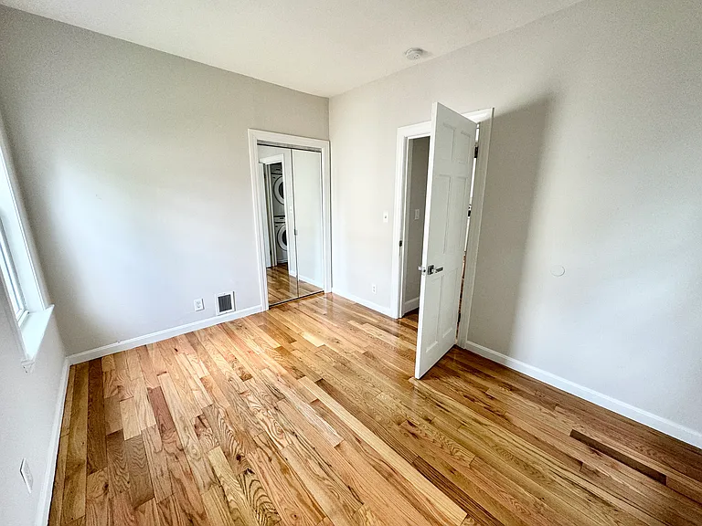 6 Cawfield St #2L — Photo 5