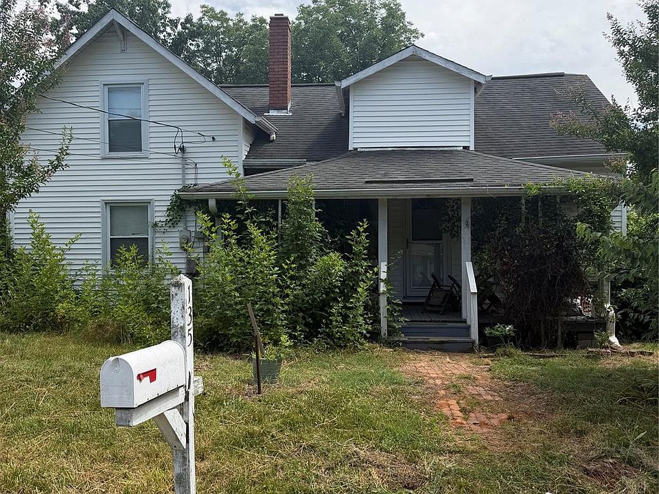 1st image of 135 Goodman Rd