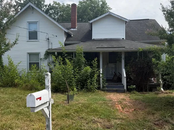 135 Goodman Rd, Troutman, NC 28166
