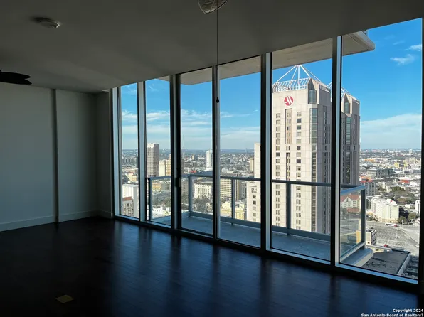 610 E MARKET ST #2814, San Antonio, TX 78205