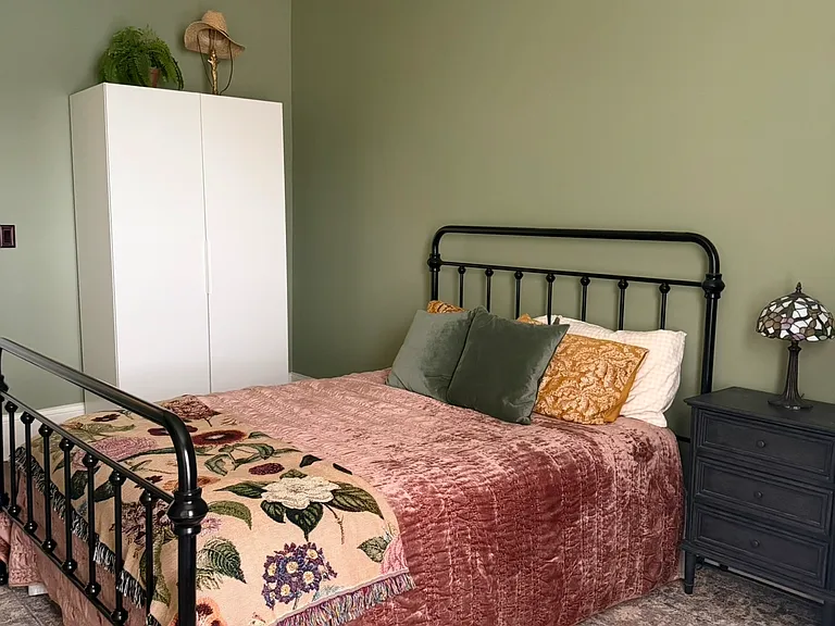 1623 Rosewood Ave — Photo 9