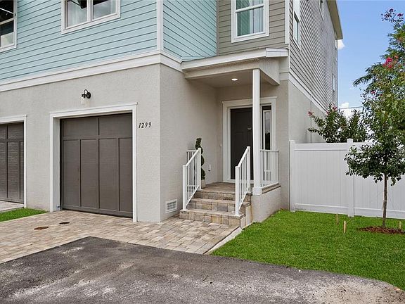 2nd image of 1299 Savona Dr NE