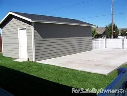 14x24 Shop/Garage
						:
						The power is high enough for shop benches, & RV pad will handle a large unit.