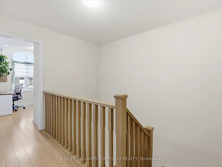 9 Viola St — Photo 22