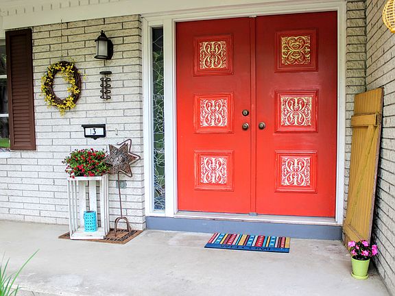 Double Door w/ Stain glass W