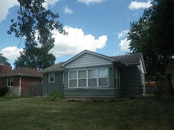 4th image of 7451 Olcott Ave