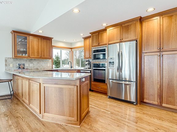 5th image of 33100 SE Gunderson Rd