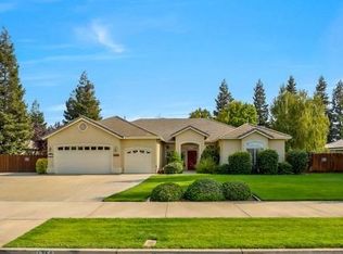 1756 Doak Blvd, Ripon, CA 95366