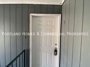 15772 SE Division St, Portland, OR 97236