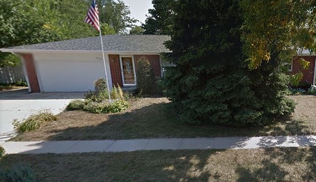 1st image of 2208 Crescent Dr