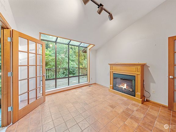 3rd image of 9608 29th Street Ct E