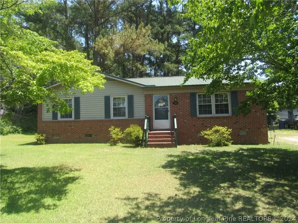 2609 Kendale Dr, Sanford, NC 27332