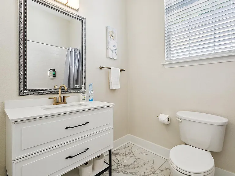 1220 N Miro St #1 — Photo 7