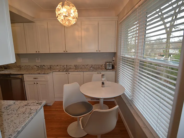 3326 Mowbray Ln #2 — Photo 7