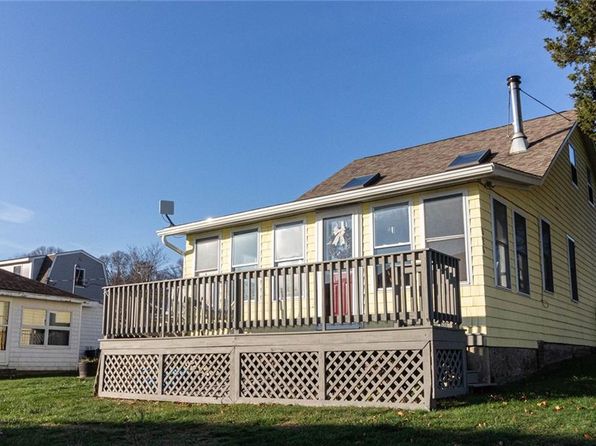 Prudence Island 02872 Real Estate 3 Homes For Sale Zillow