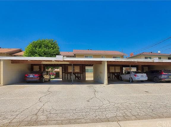 5th image of 1960 Evergreen St