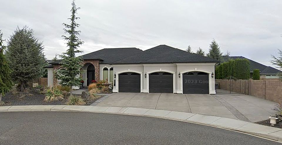 1st image of 674 Nuvola Vista Ct