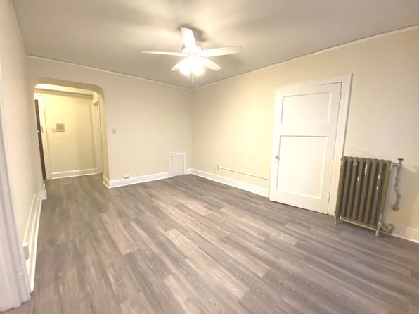 3953 N Maryland Ave APT 33