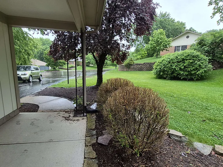 6881 Walnut Creek Ct — Photo 10