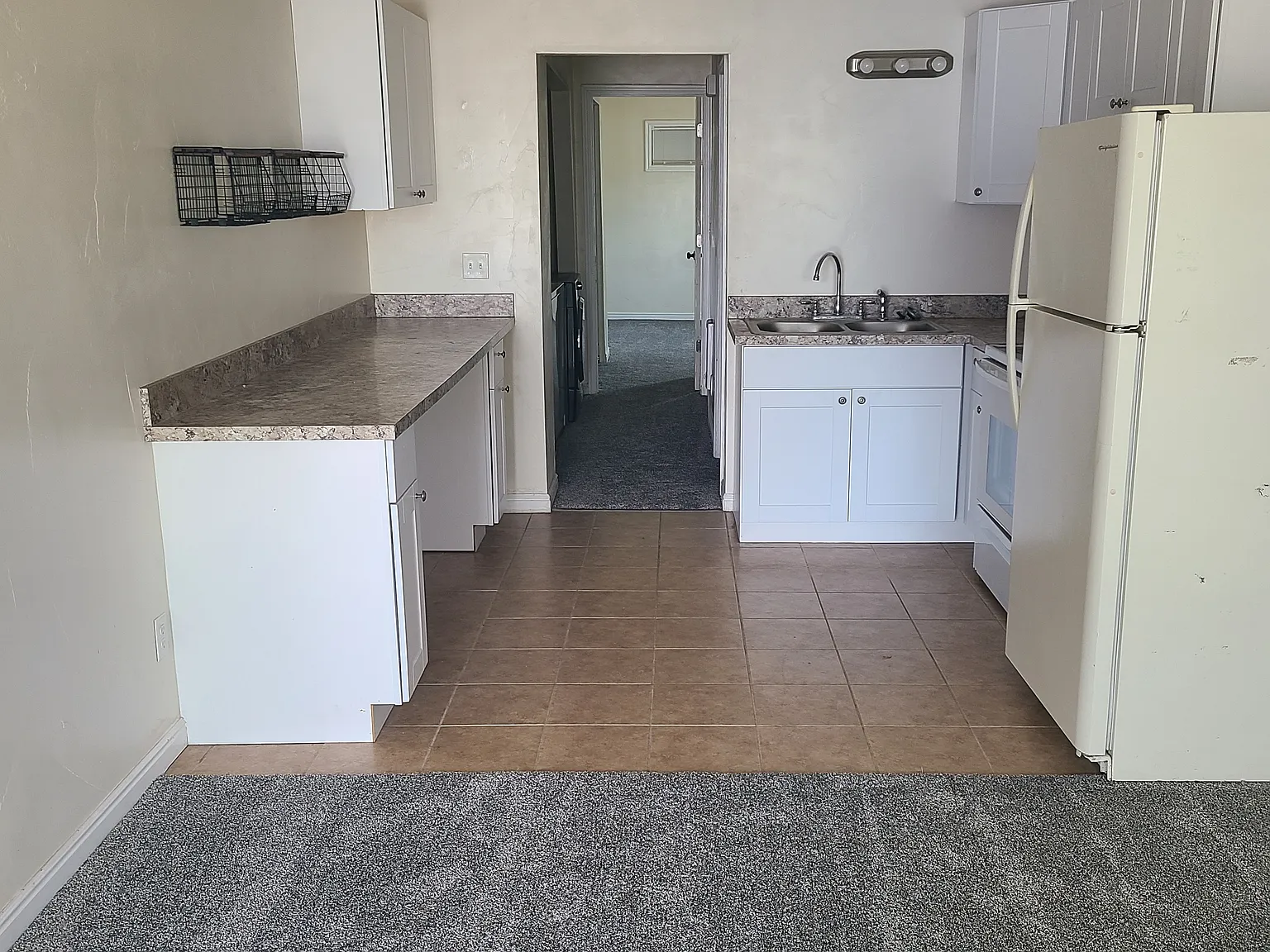 1 bed, 550 sqft, $900 — Photo 2