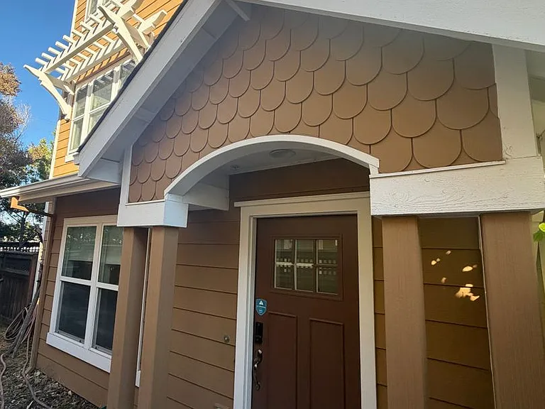401 S Hummingbird Ln — Photo 2