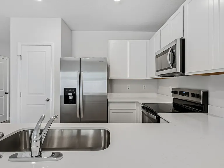 7720 42nd Ln N — Photo 11