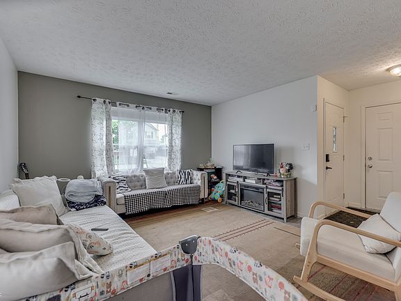 3rd image of 11117 Waterfield Pl