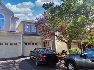 45 Hemlo Cres #1, Ottawa, ON K2T 1E1