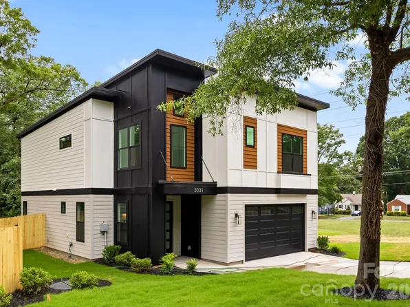 3031 Mathis Dr, Charlotte, NC 28208