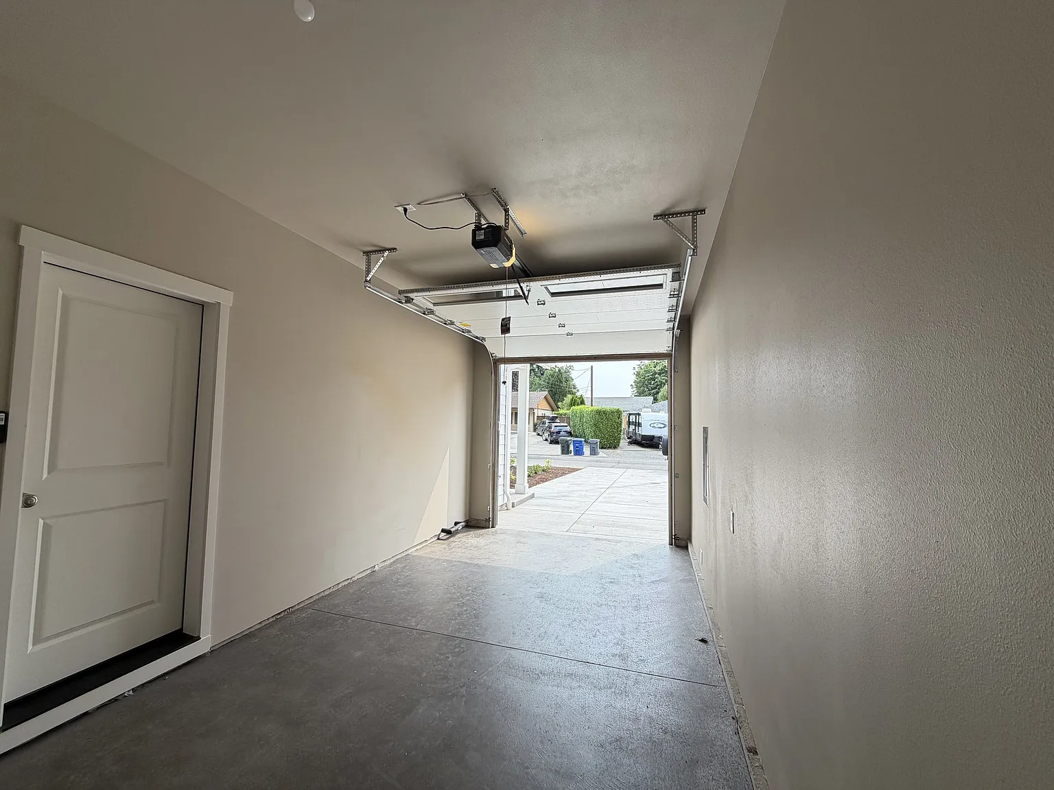 4025 - 4035 Filbert Av NE, Keizer OR - 4035 — Photo 4