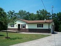 1st image of 52 Wood Cir