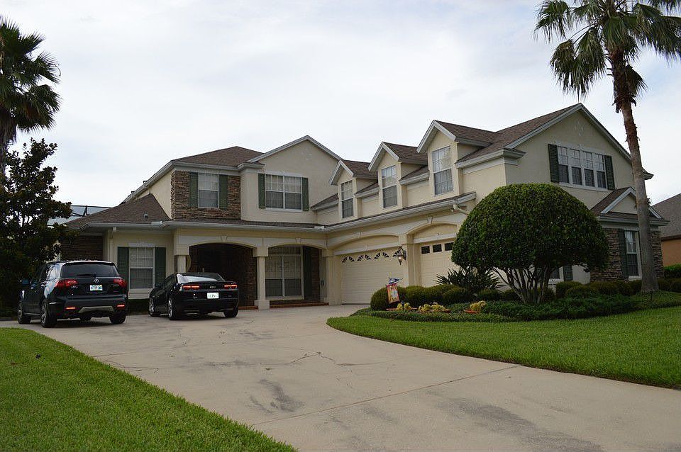 1st image of 13114 Lakeshore Grove Dr