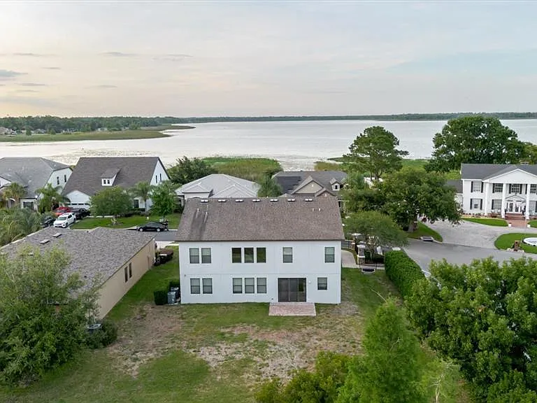 1389 Heritage Landings Dr — Photo 88