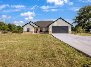 10467 County Road 3116, Winona, TX 75792