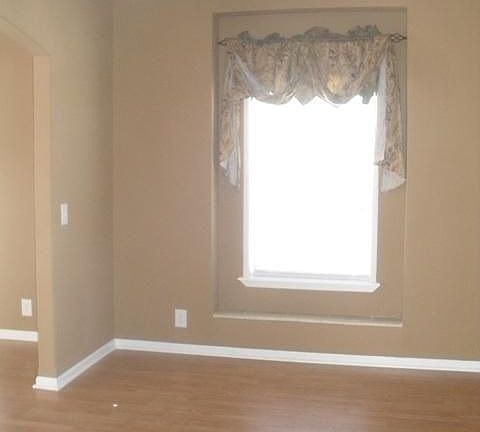 5th image of 2550 Dulles Dr