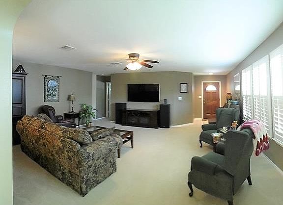 3rd image of 309 Wildwood Dr
