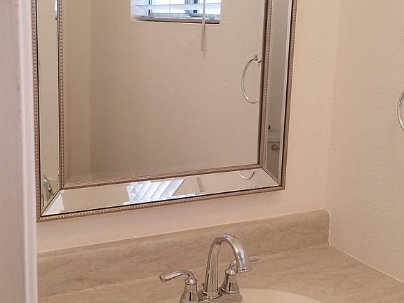 1/4 powder room, new vanity, sink, toilet