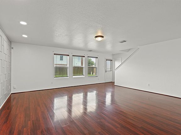 5th image of 20114 Windystone Dr