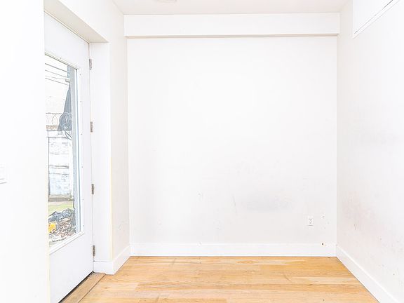 5th image of 209 Malcolm X Blvd APT 3L