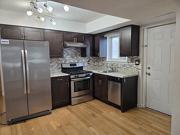 5th image of 69 Villanova St Floor 1