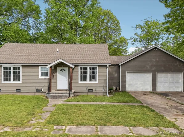 925 Olive St, Chelsea, OK 74016