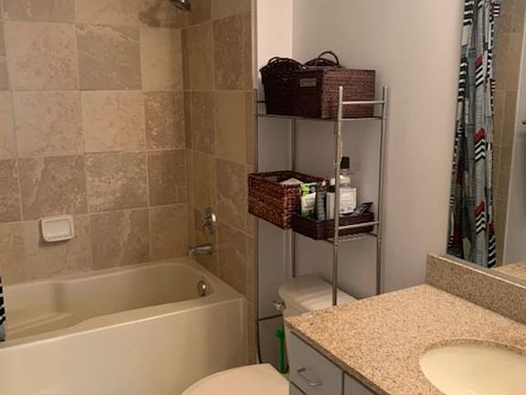 4th image of 1201 N Garfield St APT 115