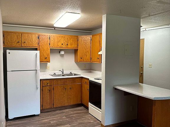 2nd image of 502-504 30th Ave N #504-06