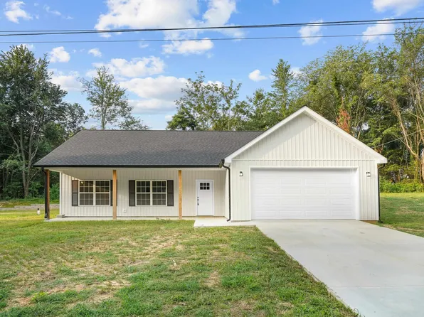 11 Lakeshore Dr, Mayfield, KY 42066